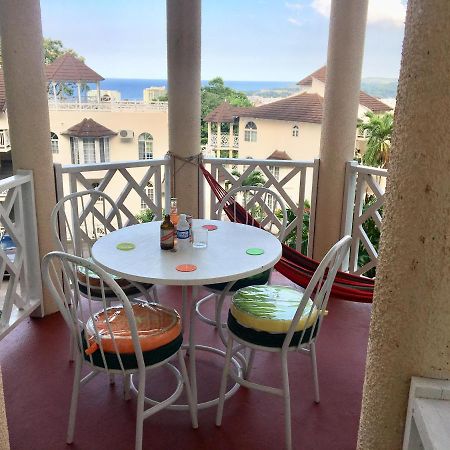 #D1 Castle Studio Wifi King Bed Ocho Rios Jamaica Εξωτερικό φωτογραφία